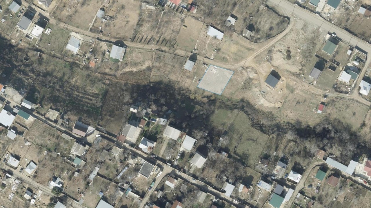 Участок · 600 м²